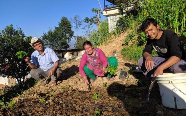 Hasera Organic Farmstay: Farm to Table & Mountain View