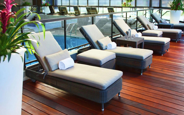 DoubleTree by Hilton Montreal