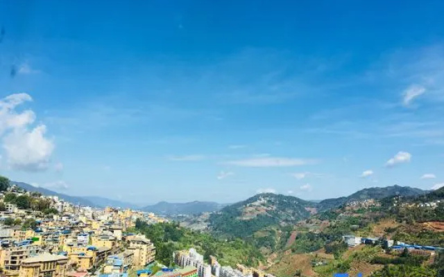 Yunti Hotel