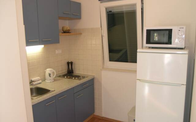 Apartments Marinko