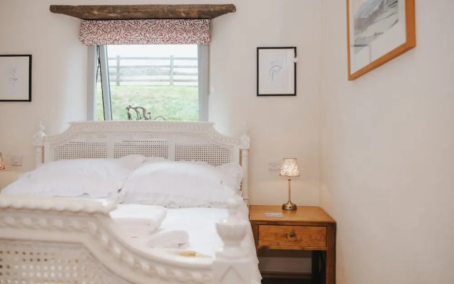 New Peaceful Countryside Annex