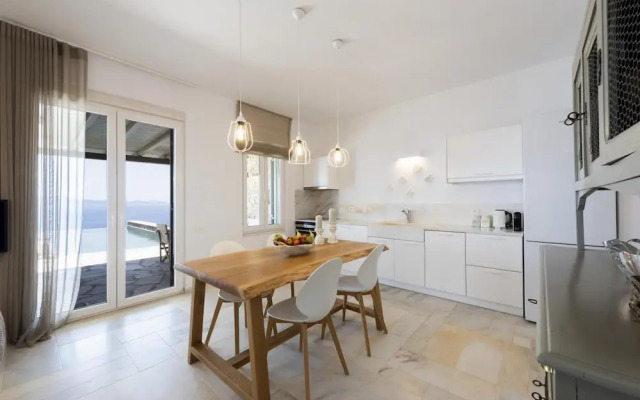Vathi Bleu Private Villas