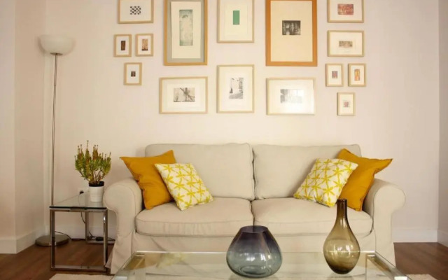 Elegancia by SevillaLuxurySuites