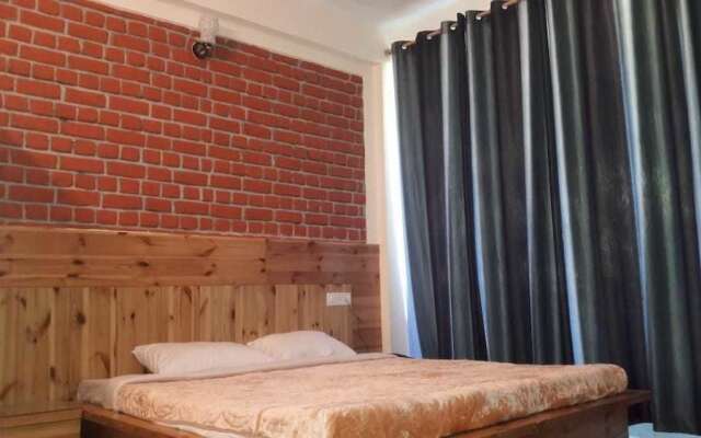 White Water Inn McLeodganj