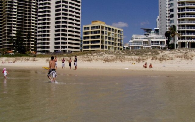Anglesea Beachfront Court Holiday Units