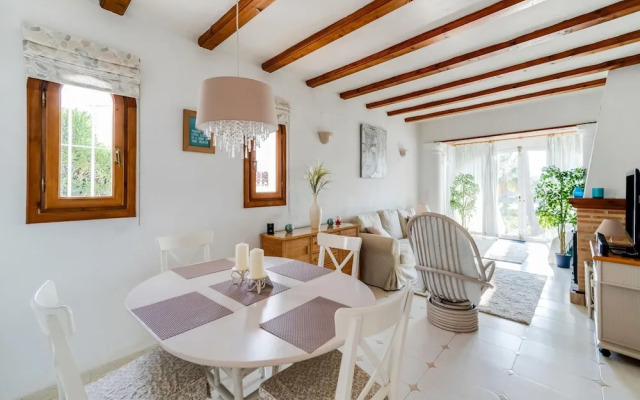 Belvilla by OYO Casa Moraira