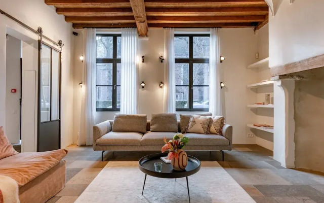 Huswell - Architect gem in the Heart of Ghent