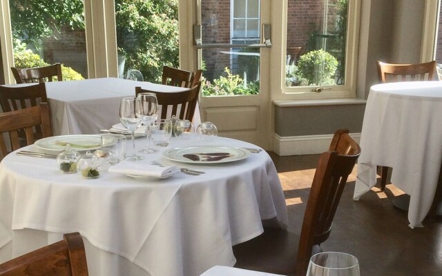 Dinham Hall & Elliotts Bistro