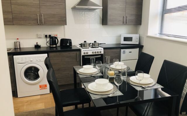 Showcase Apartments - Highcross House Apart Hotel