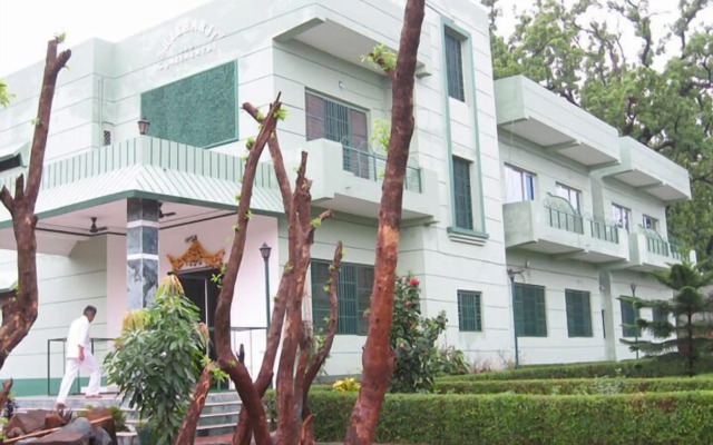 Hotel Shikharji Continental