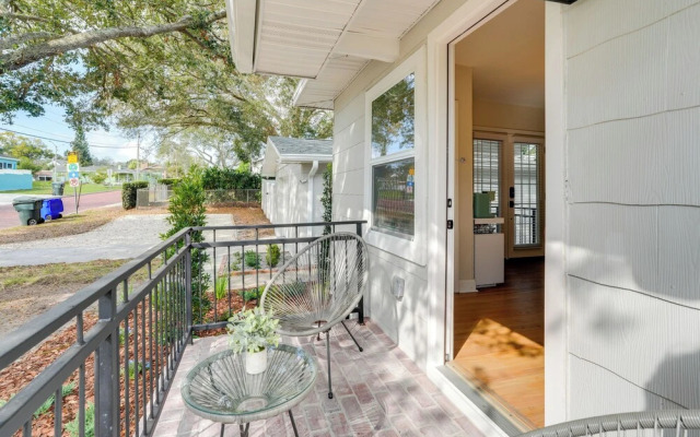 Mid-century Lakeland Home w/ Game Room!