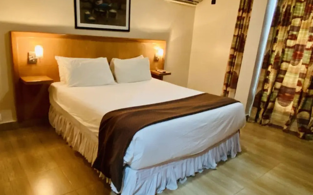 La Cour - Hotels