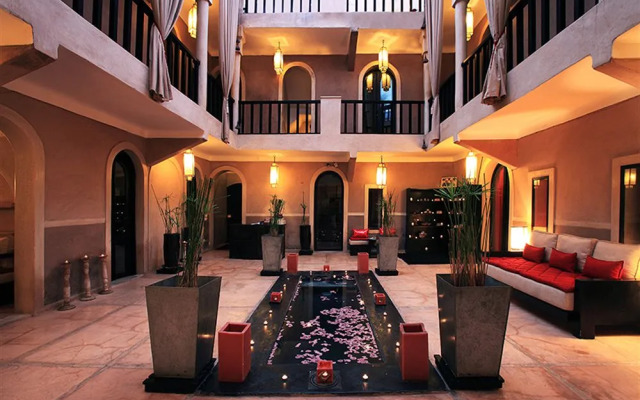 Riad Isis