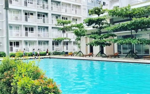 Trees Residences