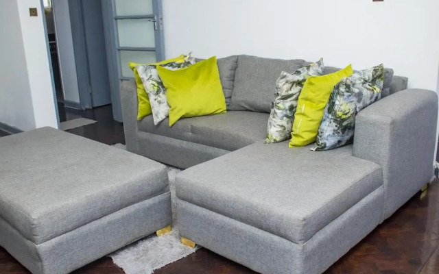 Centrally Located 1 Bedroom Apartment - 2365