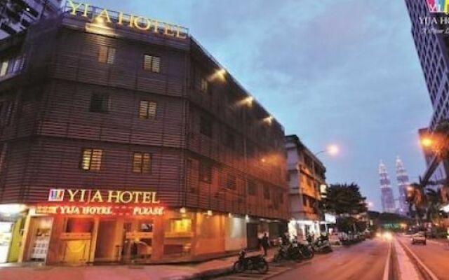Aira Hotel