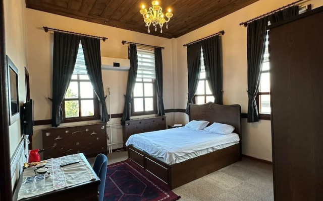 Zeyti̇nli̇k Konaği