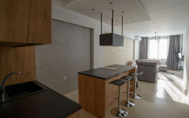 halu! Modern City Center Apartment
