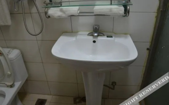 OYO tianjin no.8 theme hotel