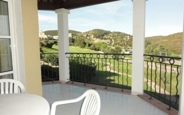 Studio in Saint-raphaël, With Pool Access, Furnished Terrace and Wifi