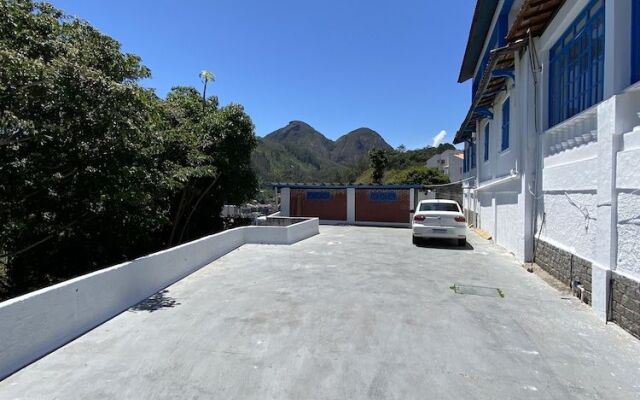 Hotel Montanas