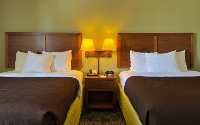 AmericInn by Wyndham Kewanee