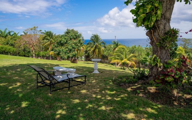 Amazing Family Retreat In Montego Bay! Enjoy A Private Pool And Breathtaking Views! 4 Bedroom Villa by Redawning