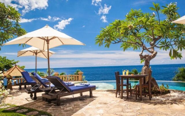 Blue Moon Villas
