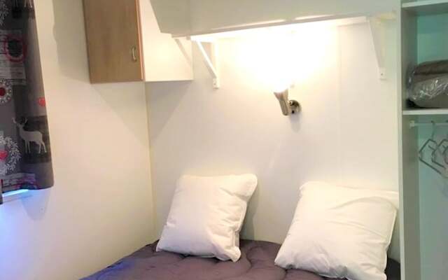 Property With 2 Bedrooms in Saint-martin-de-queyrières, With Wonderful