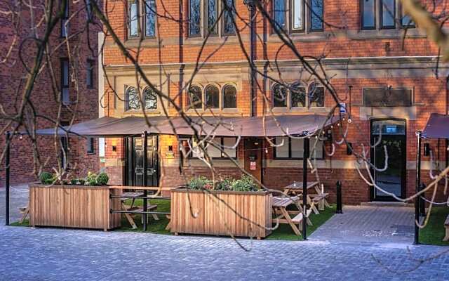 Phoenix Hotel Liverpool