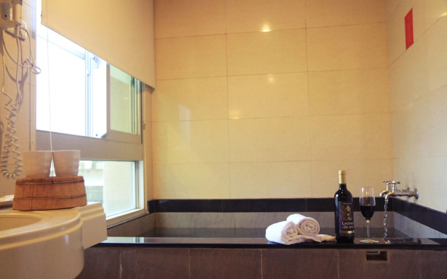 Beauty Garden Hotel Jiaohsi