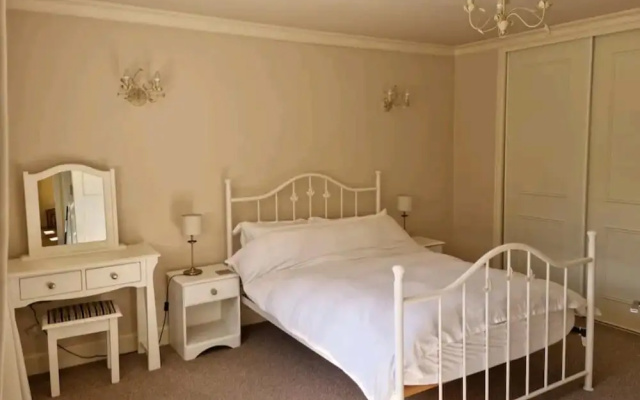Millstone Cottage Archiestown