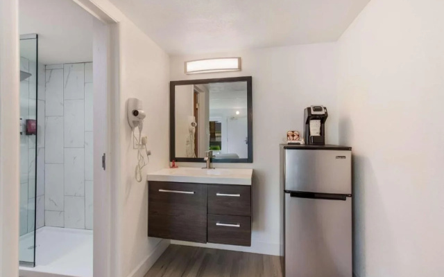 SureStay Plus Hotel by Best Western Scottsdale North (ex.Fairfield Inn by Marriott Scottsdale North)