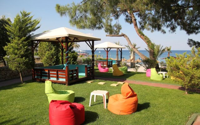 Rios Beach Hotel