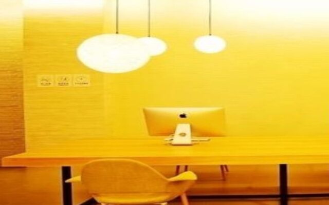 Ji Hotel (Haining Haichang South Road Leather City