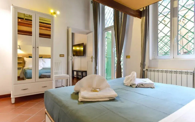 Spanish Steps Lovely Apartment