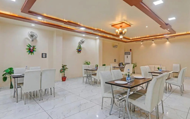 OYO 2263 Hotel Govinda Royal