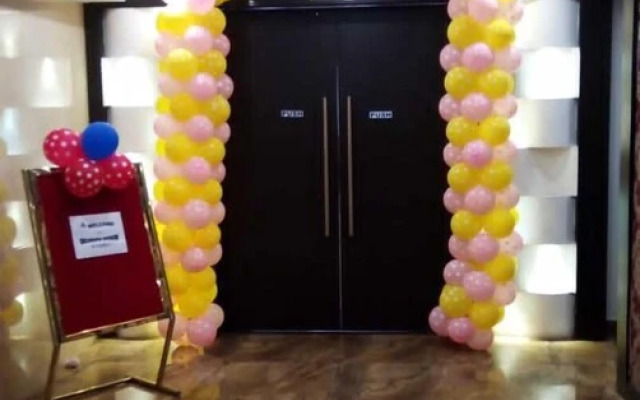 Hotel Ambassador Royale