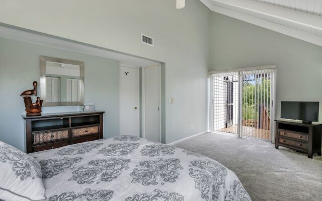 Colonial Home #54053