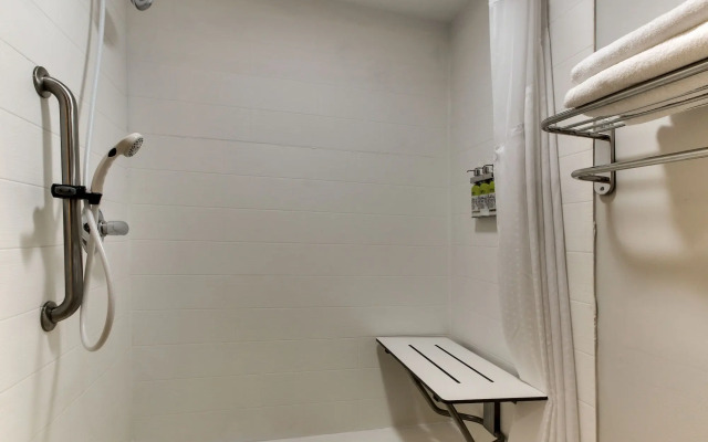 Holiday Inn Express Pittston - Scranton Airport by IHG