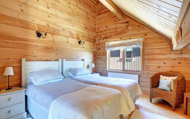 Spacious Holiday Home in Little Petherick
