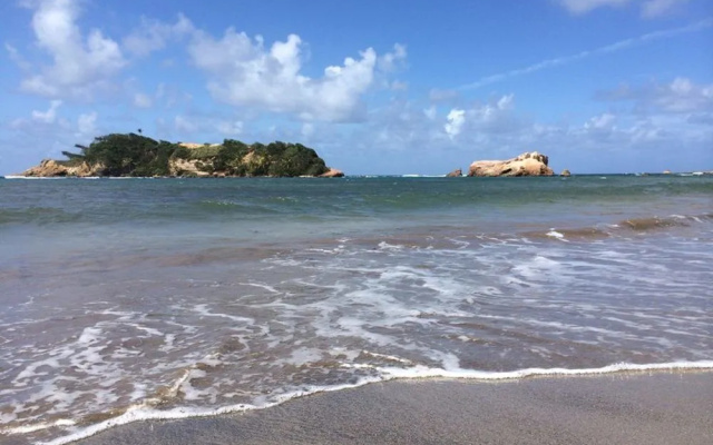 Calibishie Cove