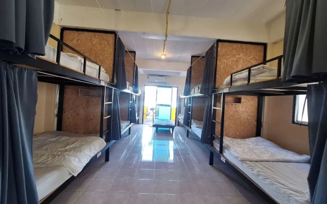 DK1 Hostel