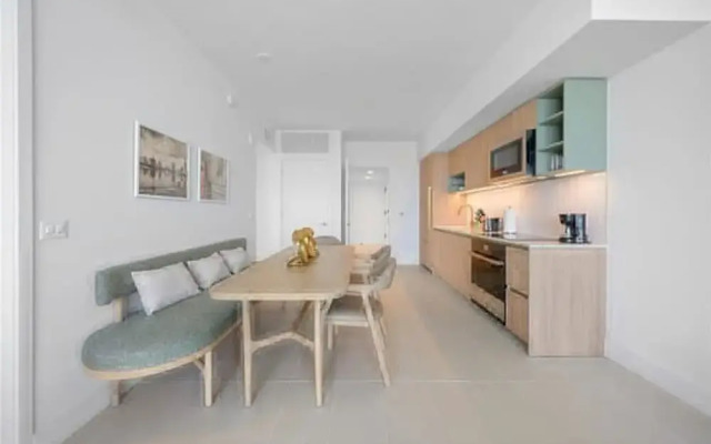 Apartment 3br-3 BTH - Gym Pool