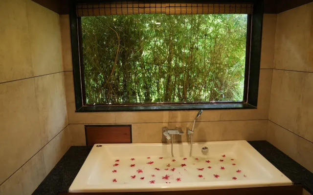 Gokulam Grand Resort & Spa
