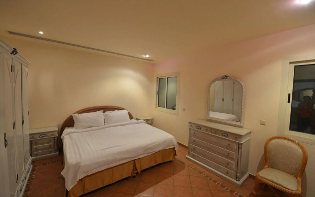 Lafontaine la Plage Resort