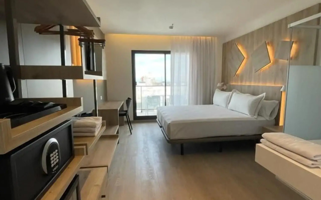 Senator Gandia Hotel