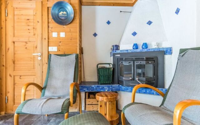 Holiday Home Pelkkaveska