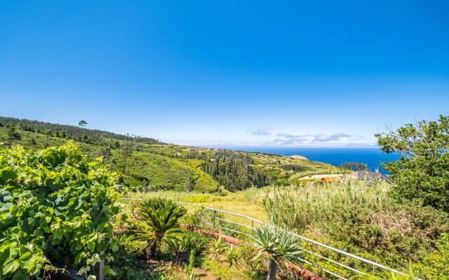 Rainbow Cottage by Madeira Sun Travel