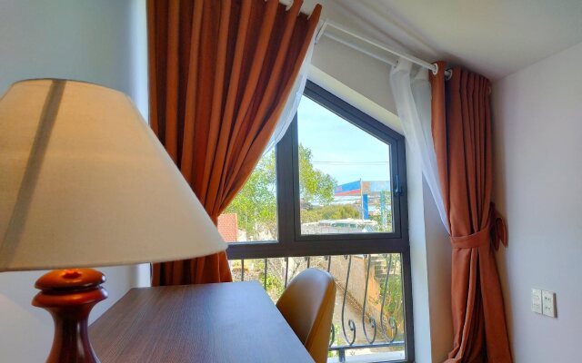Amia Hotel